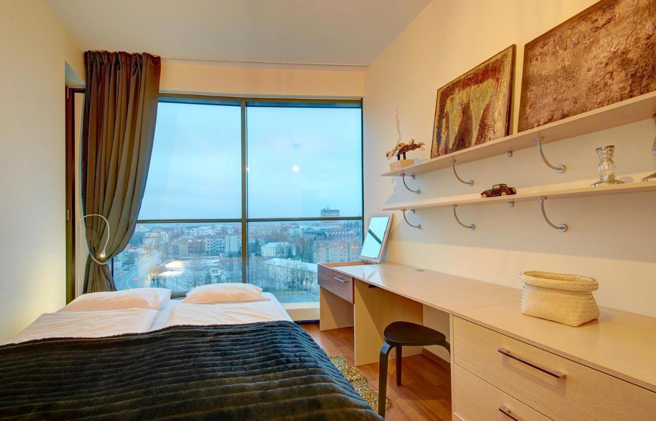 Helios 19 Luxury Vilnius Apartment Exterior photo