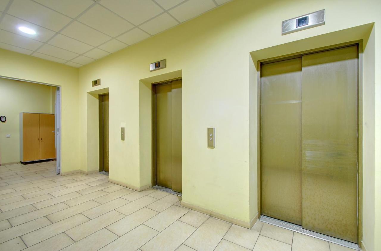 Helios 19 Luxury Vilnius Apartment Exterior photo